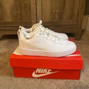 Nike Court Borough Low 2 White Sneakers